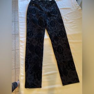 Joseph Ribkoff Slim Fit Black Floral Flocked Skinny Pants SZ 8 Roses